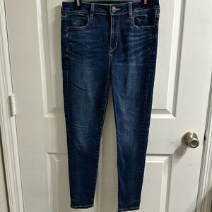 American Eagle Hi-Rise Blue Denim Jeans Size 10 Short